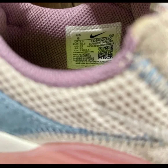 BNWOT Nike Air Max Women’s Brand New - Picture 6 of 6